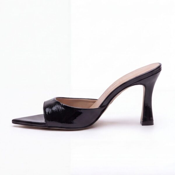 Sandalo con tacco Lycia Black Pure – Klelia Shoes