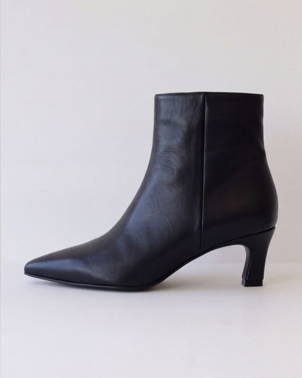 Marta Pure Black, tronchetto da donna