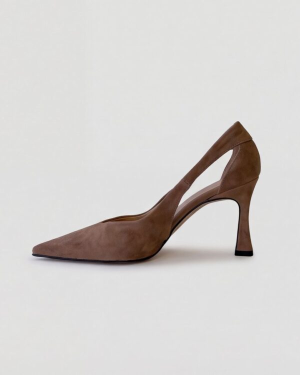 Desiree Taupe da donna, décolleté in pelle scamosciata con tacco 8,5 cm